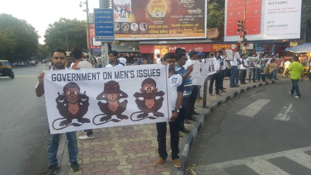 Silence of government on men's issues highlighted during Satyagrah for men in Pune